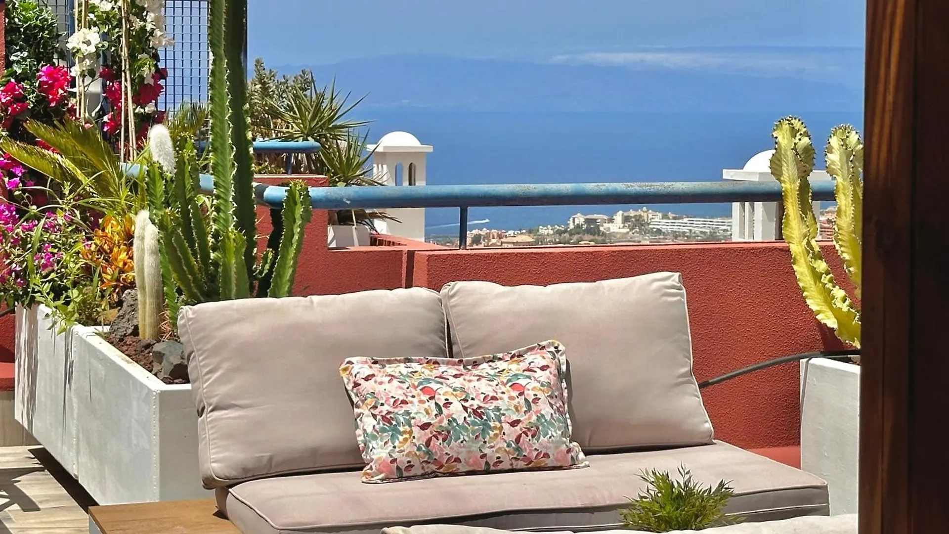 Sunset Hideaway-Roque Del Conde Apartment Costa Adeje
